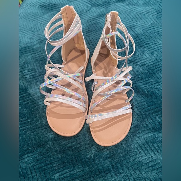 Cat & Jack Holographic Strappy Sandals - White and Silver - Picture 3 of 5
